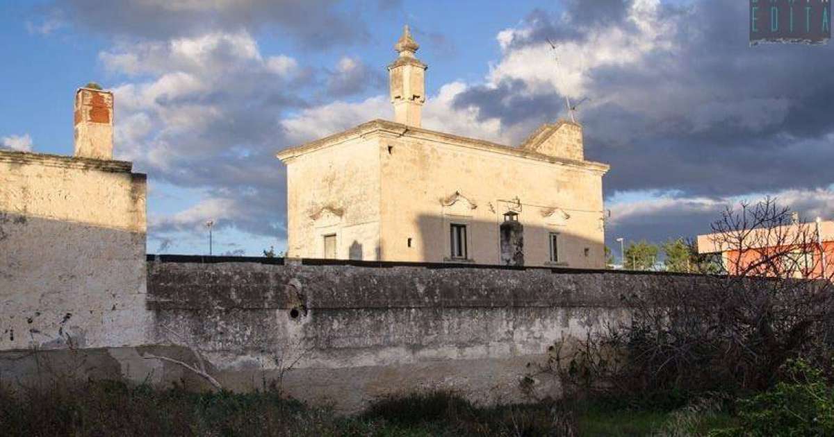 Via Napoli, all'ingresso di Bari un edificio antico e sconosciuto: Masseria Attolico